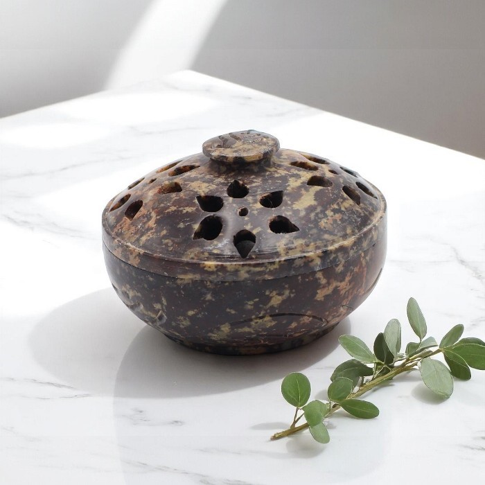 Soapstone  incense burner Floral pattern